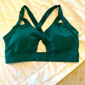 Buff bunny heart breaker sports bra